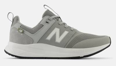 ニューバランスUA900v2（メンズ・レディース兼用）